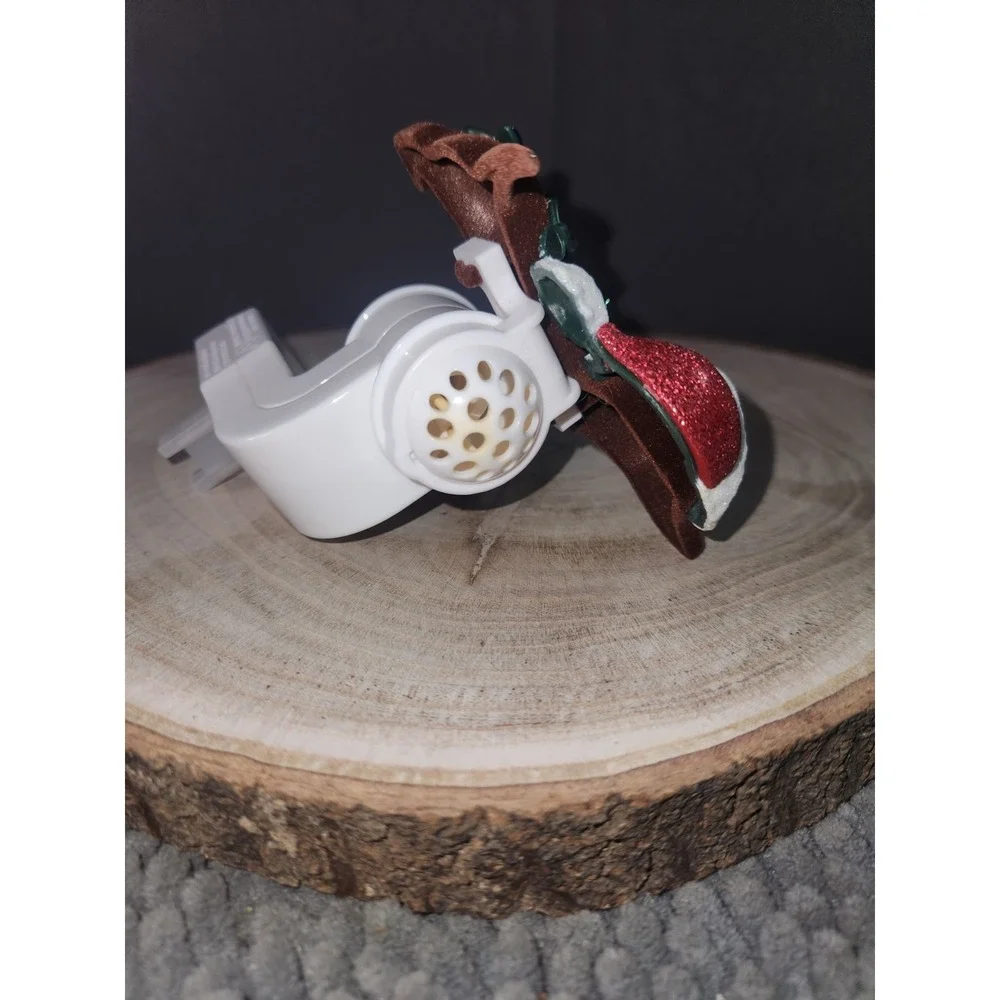 Bath & Body Works‎ CHRISTMAS DACHSHUND Dog Wallflower Fragrance Plug In Diffuser